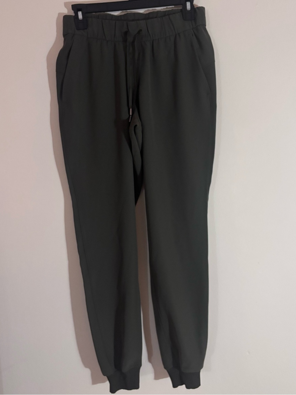 Lululemon On the Fly Jogger Dark Olive Green Size 4